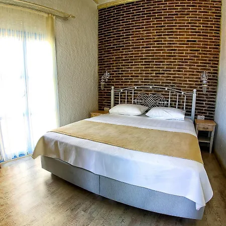 ホテル Fanti Çeşme